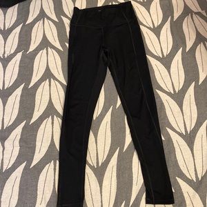 Victoria’s Secret knockout leggings w/ pockets